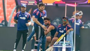 सुपर 8 में भारत को 76 रन से हार, साउथ अफ्रीका ने अहमदाबाद में दिया बड़ा झटका 1 India