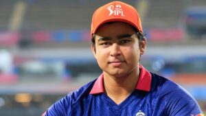 वैभव सूर्यवंशी के साथ विदेश दौरे पर माता-पिता, BCCI ने दिखाई संवेदनशीलता 1 Vaibhav Sooryavanshi