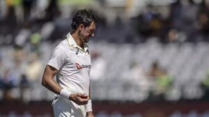 मिचेल स्टार्क का हैरान करने वाला दिन, पहले चार चौके खाए फिर छह गेंदों में झटके चार विकेट 1 Mitchell Starc